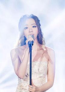 张靓颖娱乐吃瓜是真的吗,真相揭秘